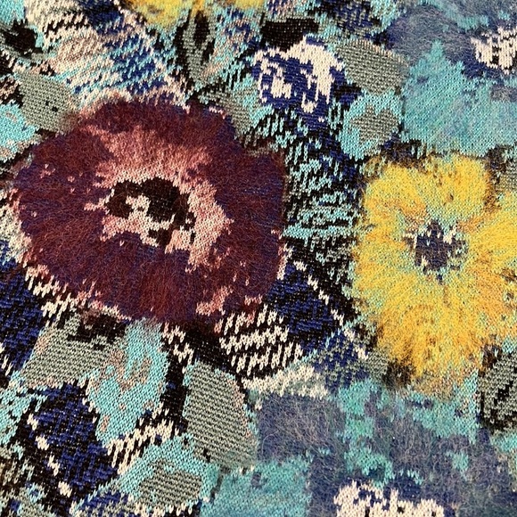 Beautiful troubadour skirt - Picture 2 of 4